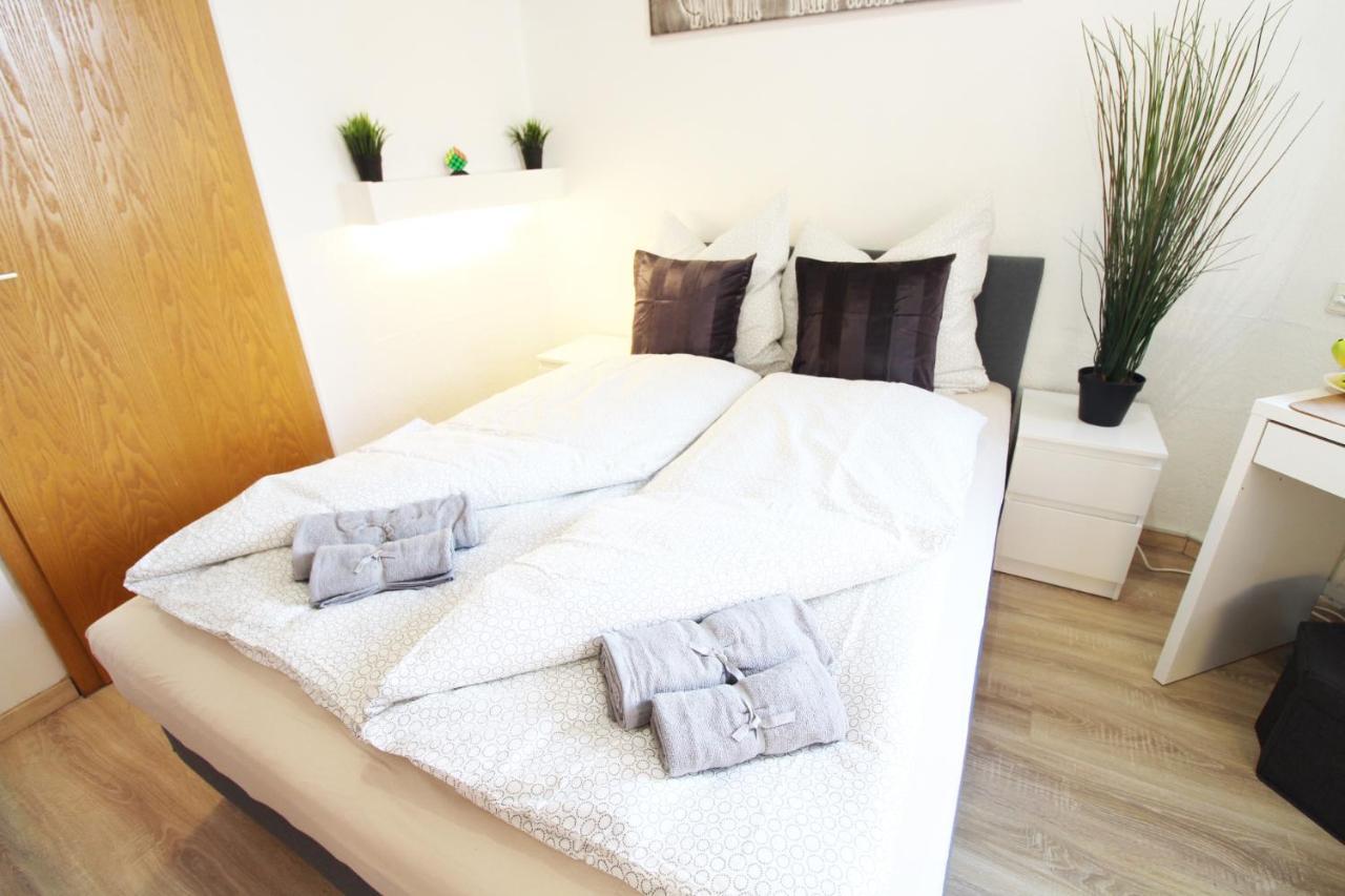 Downtown - Im Herzen Von & Komfortable Boxspringbetten Hotel Ulm