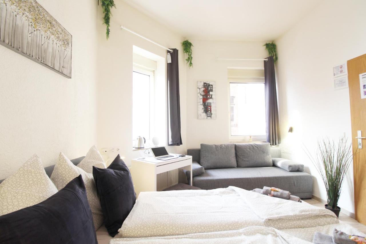 Downtown - Im Herzen Von & Komfortable Boxspringbetten Hotel *