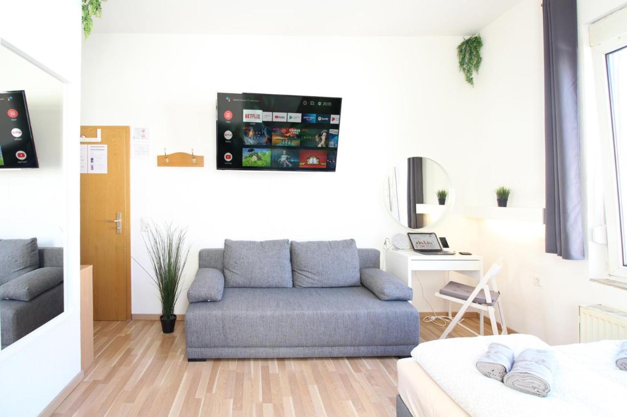 Downtown - Im Herzen Von & Komfortable Boxspringbetten *